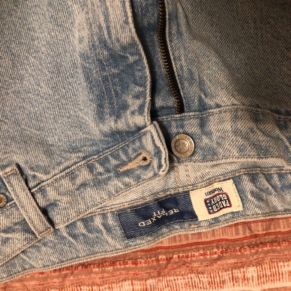 Faded Glory Women’s Relax Fit Mom Jeans - Picture 4 of 10